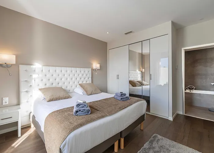 Splendid Apartment, Sea View, Parking - Croisette