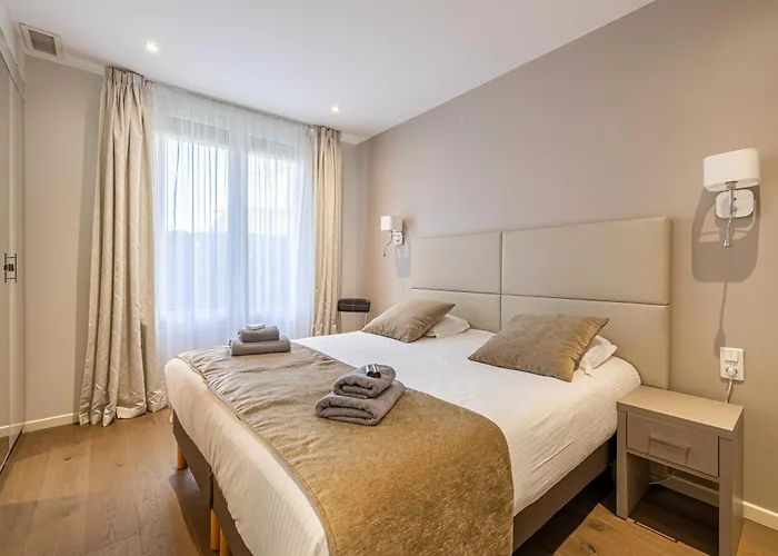 Splendid Apartment, Sea View, Parking - Croisette شقة *